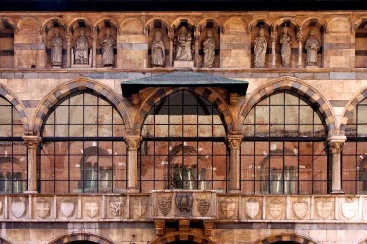 Private Milan Golf Cart Tour Explore the City