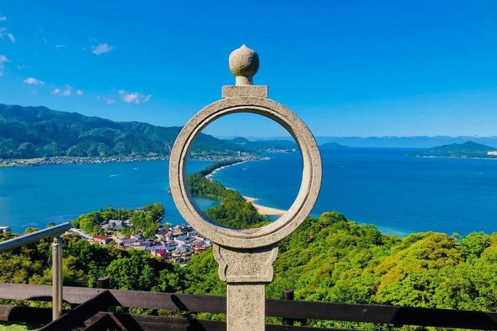 From Kyoto/Osaka: Amanohashidate, Ine Funaya and Miyama Day Tour
