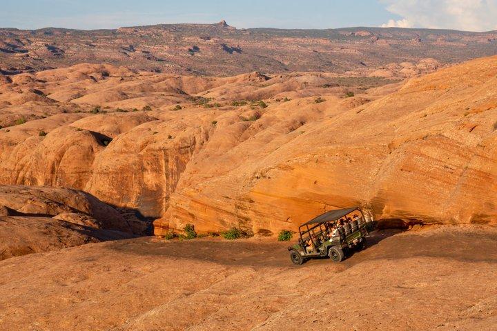 Moab’s Original Hummer Adventure: Hell’s Revenge Trail Experience