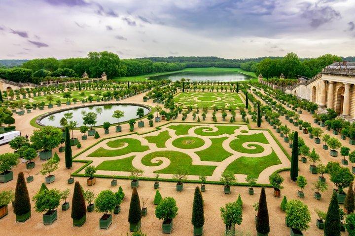From Paris: Versailles Palace Private Guided Tour with Transfer