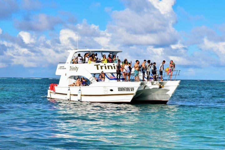Punta Cana Hip Hop & Afrobeats Party Boat: Vibes, Open Bar