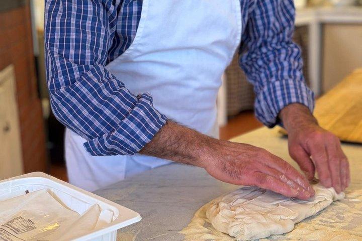 Sorrento Pizza Class: Wood-Fired Pizza, Wine & Limoncello