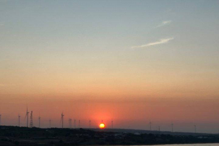 Mui Ne Jeep Tour Sunrise/Sunset & Thrilling Quad Bike ATV