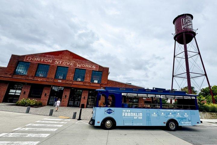 Franklin Hop-On Hop-Off Sightseeing Tour with Live Narration