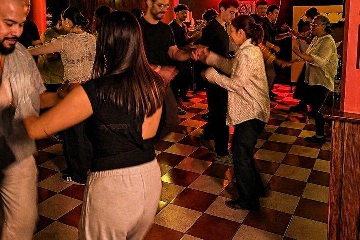 Salsa Night in Mexico City - Dance, Live Music & Mojitos