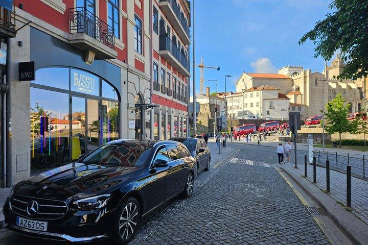 Transfer or Disposal- Porto to Santiago Compostela or reverse