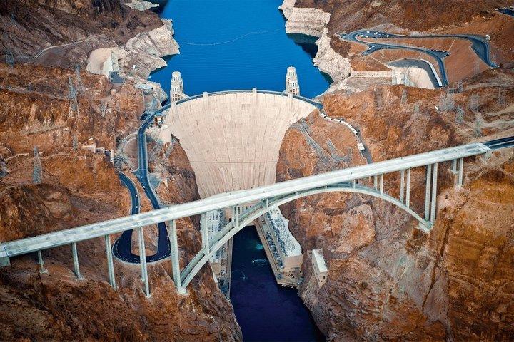 Las Vegas Hoover Dam, Welcome Sign, Seven Magic Mountain, & more