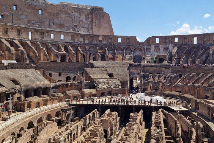 Ancient Rome Tour and Colosseum with Gladiator’s Gate (SHARED)