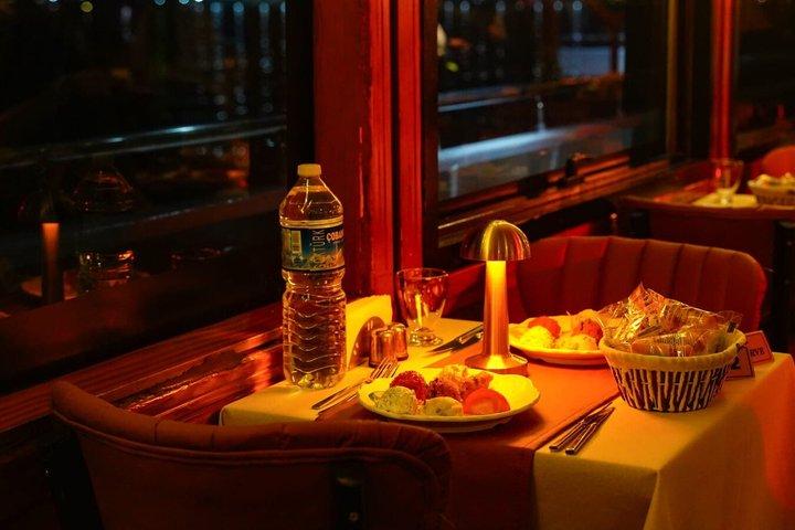 Istanbul Bosphorus Dinner Cruise & Turkish Night Show