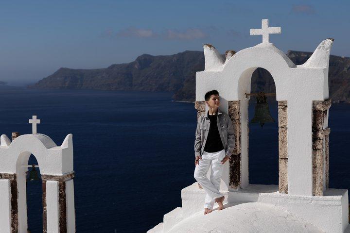 Santorini Private Photoshoot in Oia & Blue Domes