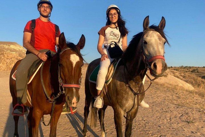 Cappadocia: Horseback Riding in Valleys Sunset & Daytime