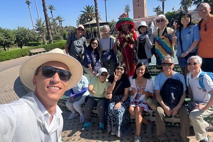 Marrakech: Guided Medina Walking Tour Monuments and Souks