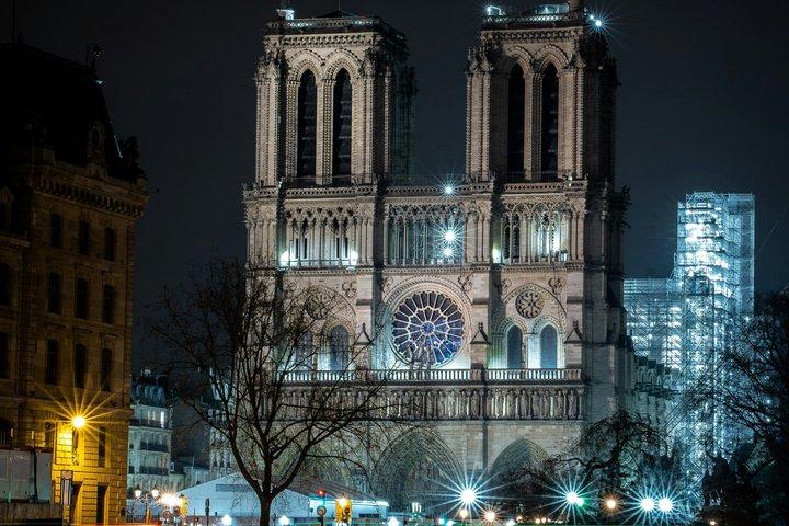 Paris Notre Dame Cathedral Guided Tour - Early Access