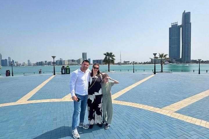 Abu Dhabi City Tour: Modern & Cultural Highlights with Transfers