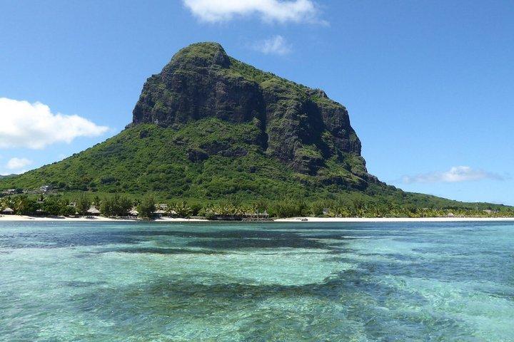 2 Days Hiking Adventure Le Morne Mountain and Seven Waterfalls