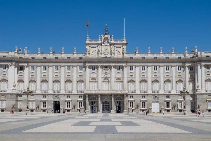Royal Palace of Madrid Entry Ticket with Audioguide