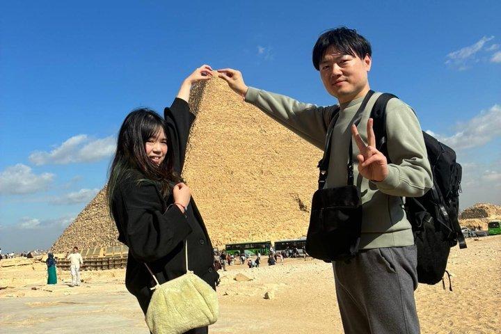 All inclusive Top Cairo Attractions Tour: Pyramids, Sphinx & More