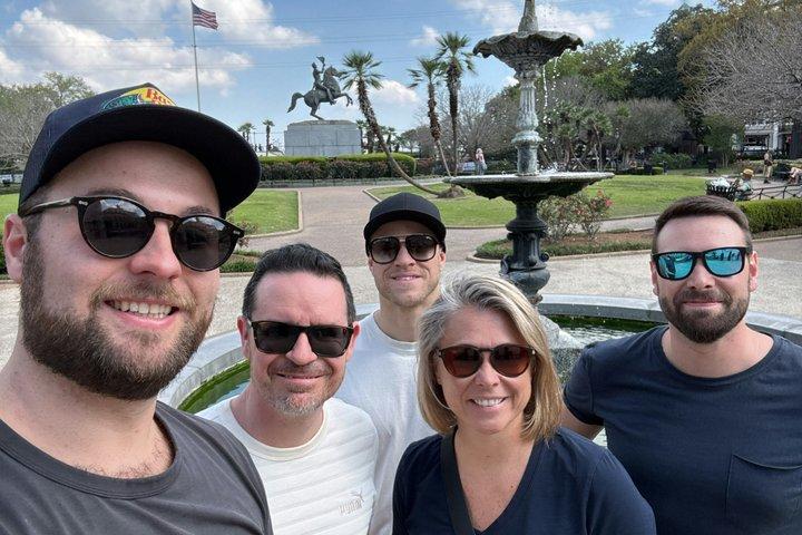 New Orleans French Quarter: Stolen Art Puzzle Adventure