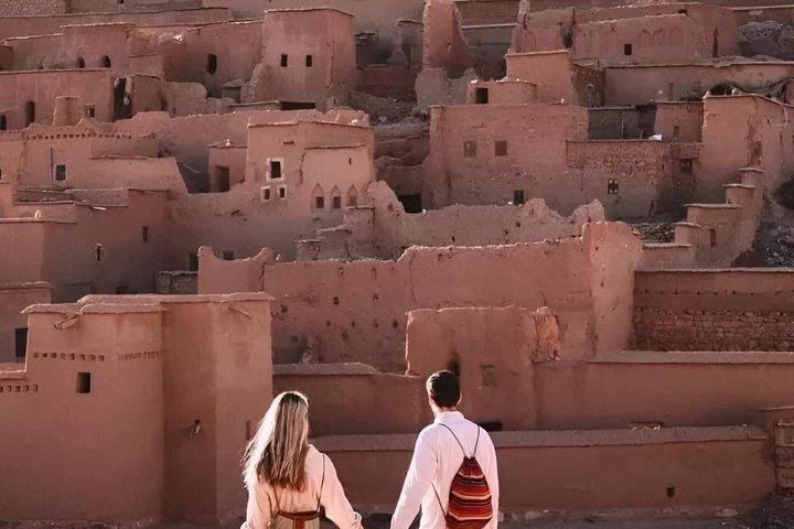 5 day - Mountains, berber villages, twin gorges and desert dunes