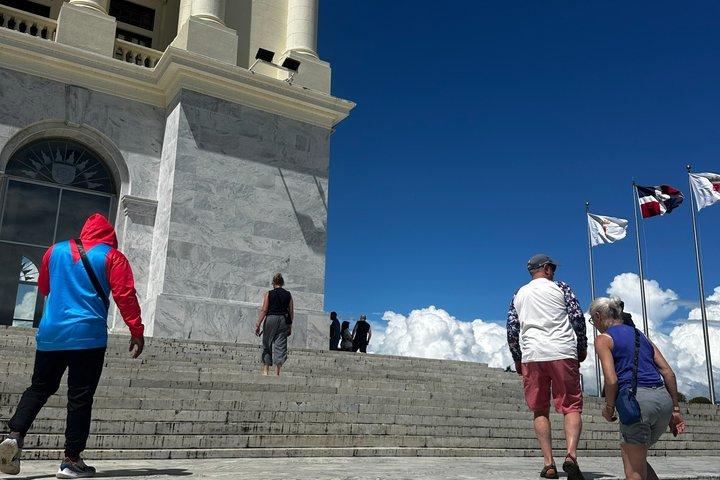 From Cabarerete, Santiago city cultural tour, cable car, and food