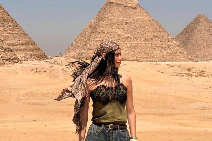 Explore Giza Pyramids sphinx and carriage ride in Cairo