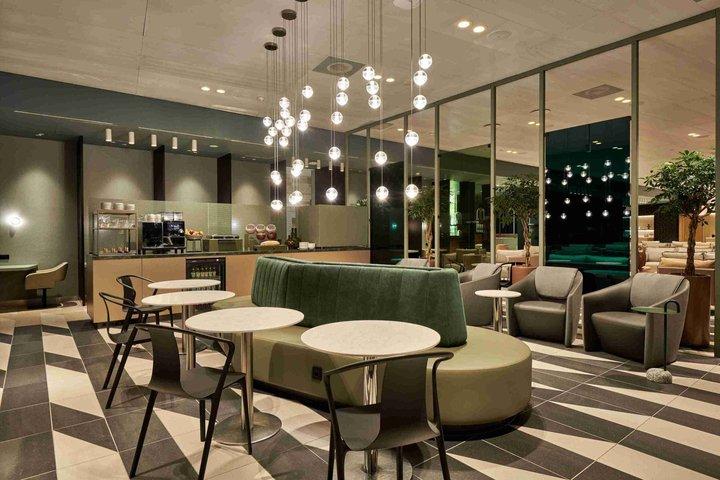 Amsterdam Schiphol Airport AMS VIP Lounge Access