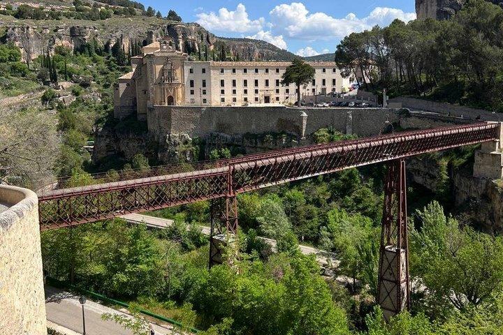 Guided tour: Cuenca + Cathedral
