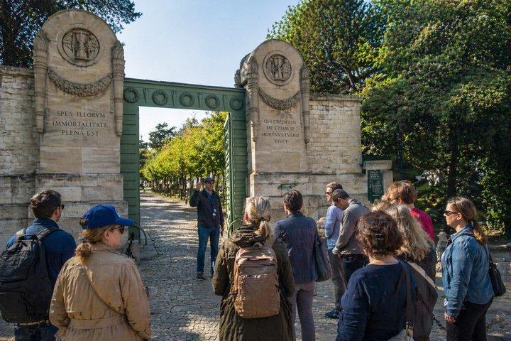 Paris Père Lachaise Cemetery Guided Walking Tour