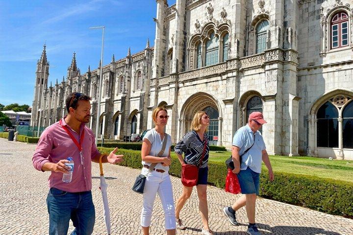 Belém: Jerónimos Cloister + Pastel Tasting (Skip-the-Line Option)