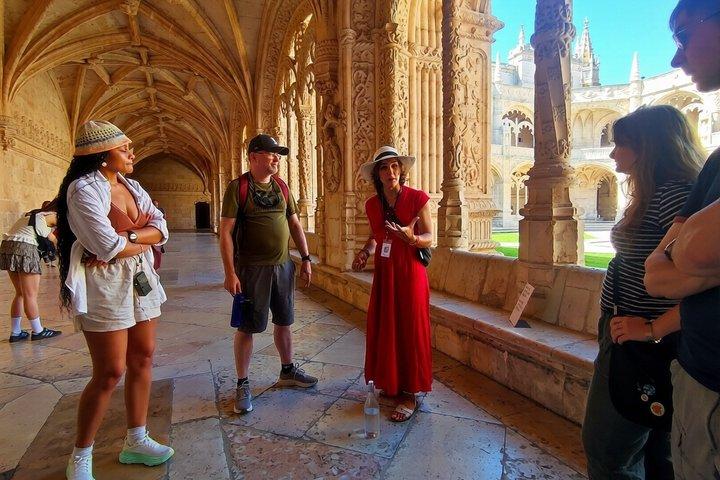 Belém: Jerónimos Cloister + Pastel Tasting (Skip-the-Line Option)