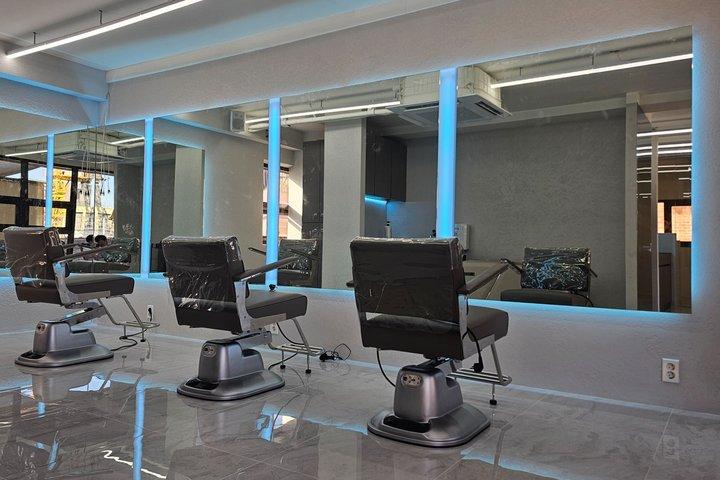 Seoul: K-Beauty Personal Color & Scalp Analysis in Hongdae Street