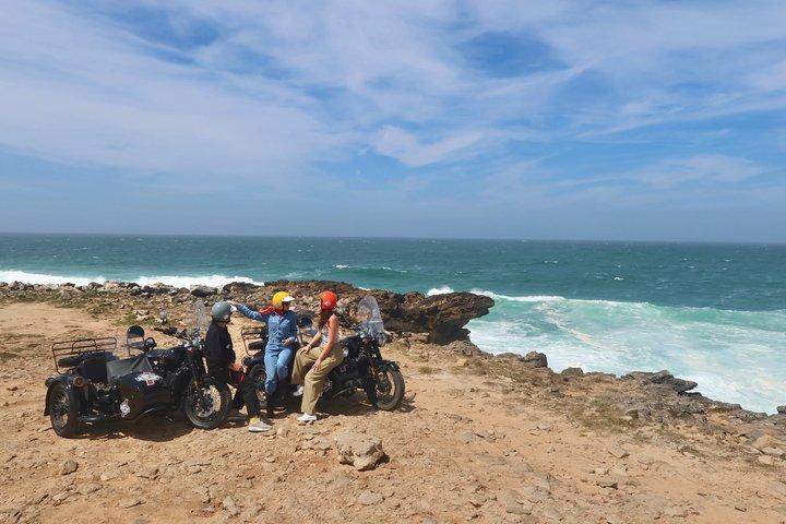 Cascais coastal escape: 2h of views, cliffs & ocean