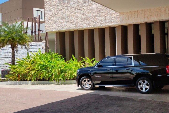 Universal Resort Roundtrip Transportation from Orlando Hotels