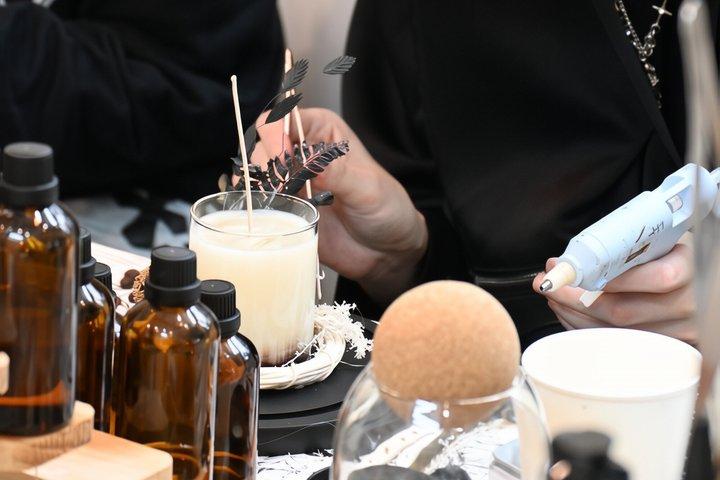 Floral Embossed Candle Workshop in London