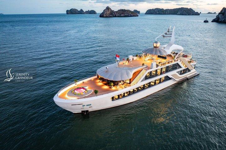 Lan Ha Bay and Viet Hai Village Luxury Cruise Tour from Hanoi