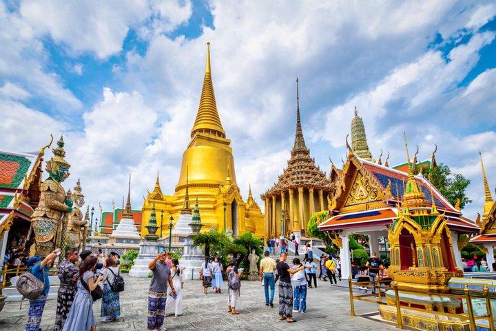 Best of Bangkok Guided Half Day City Tour with a local