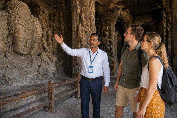 All-Inclusive Private Mumbai Highlights & Elephanta Caves Tour