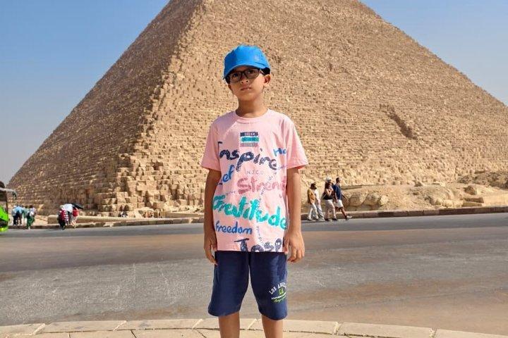 Private Giza Pyramids Tour with Egyptologist Guide