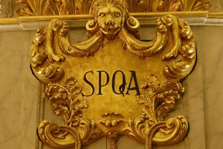 Royal Palace Ticket Audio Tour and City Walk in Amsterdam
