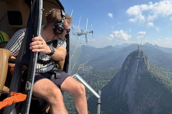 Rio de Janeiro: 35 Minutes Doorless Helicopter Tour Christ