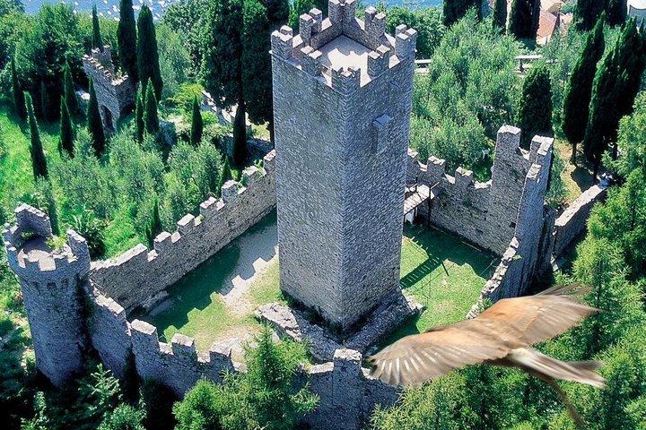 Outdoor painting at Vezio Varenna Castle