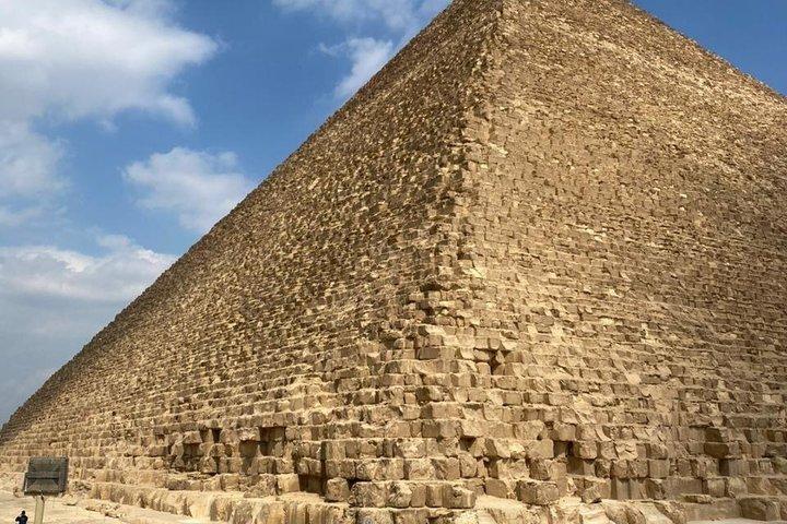 Half Day Tour Giza Pyramids and Sphinx