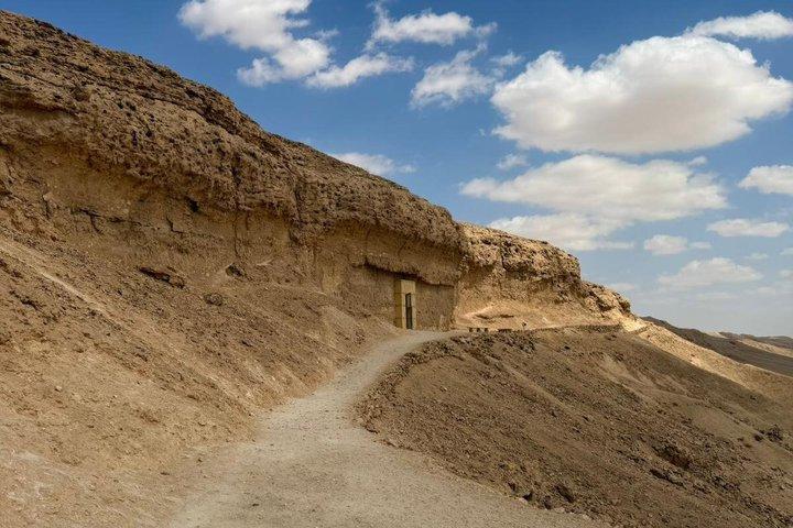 2-Day Minya Tour from Cairo: Amarna, Beni Hasan & Tuna El-Gebel