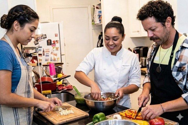Cancun : Mexican Seafood Barbecue Class with Local Chef