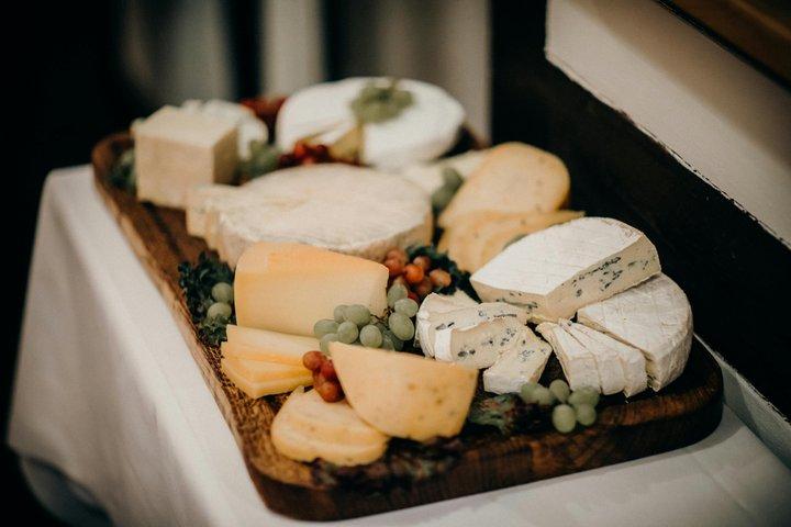 Taste of Milan: Private Food, Culture & Duomo Tour