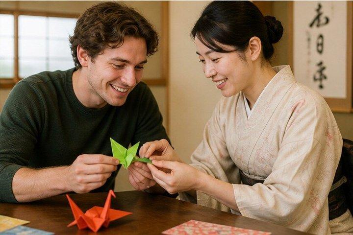 Origami Class in Kyoto with English-Speaking Instructor