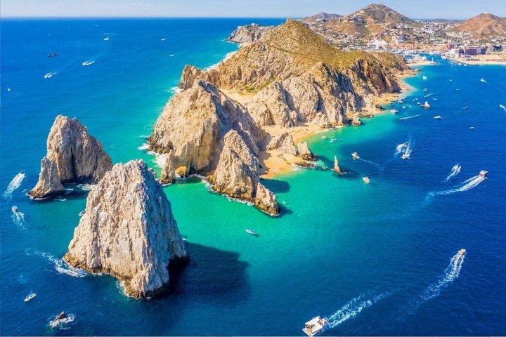 Cabo San Lucas Arch Tour and we go down to Playa del Amor