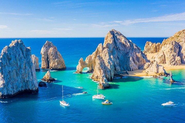 Cabo San Lucas Arch Tour and we go down to Playa del Amor
