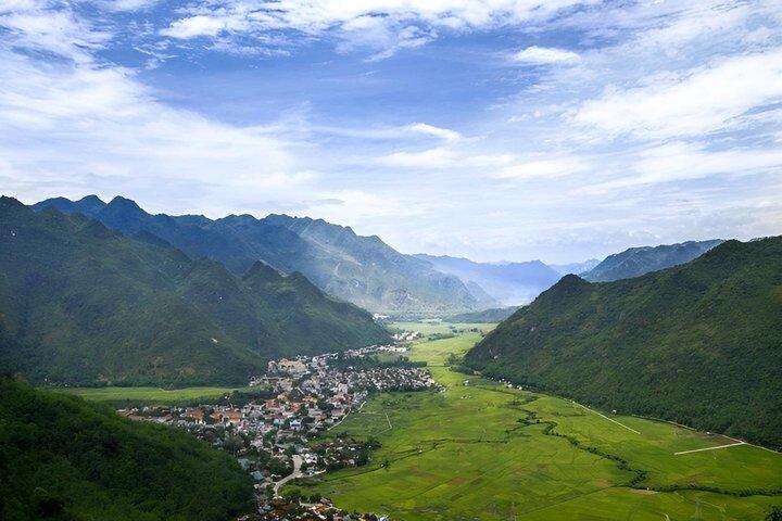Discovery Pu Luong Nature Reserve 3 Days 2 Nights.