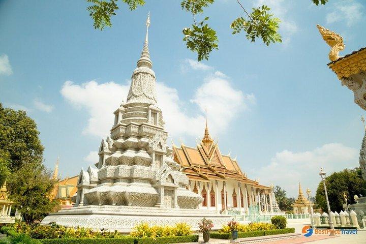 Siem Reap and Phnom Penh 5 Days 4 Nights Tour
